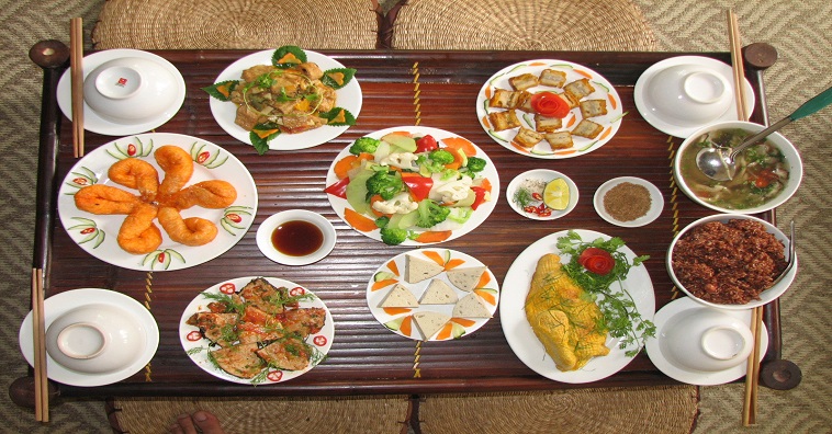 Cách chuẩn bị mâm lễ cúng cho ngày rằm tháng 7