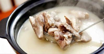 Đến Lương Sơn Quán thưởng thức lẩu cháo chim ngon!