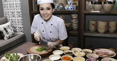 Quán ăn bình dân của nàng hậu hot nhất showbiz Việt