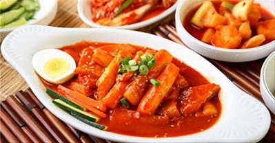 Tự làm bánh gạo cay Tokbokki đậm đà chuẩn vị Hàn Quốc