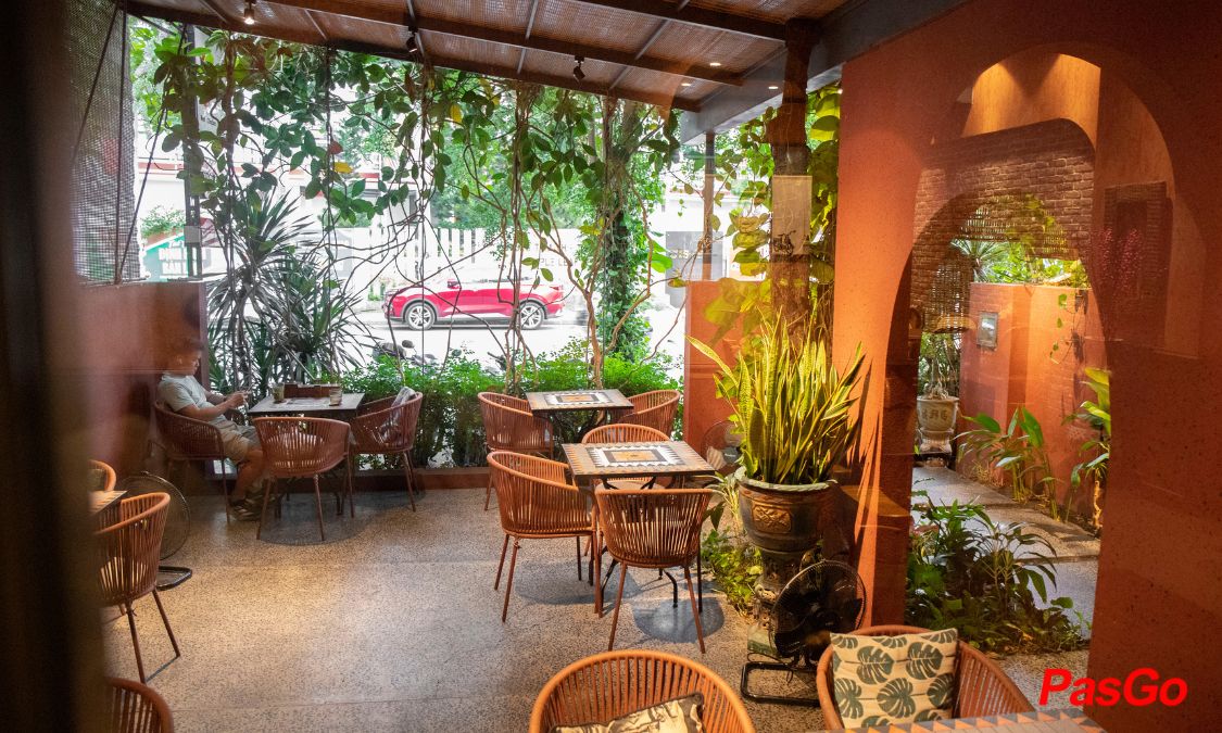 6Seven-Restaurant-15