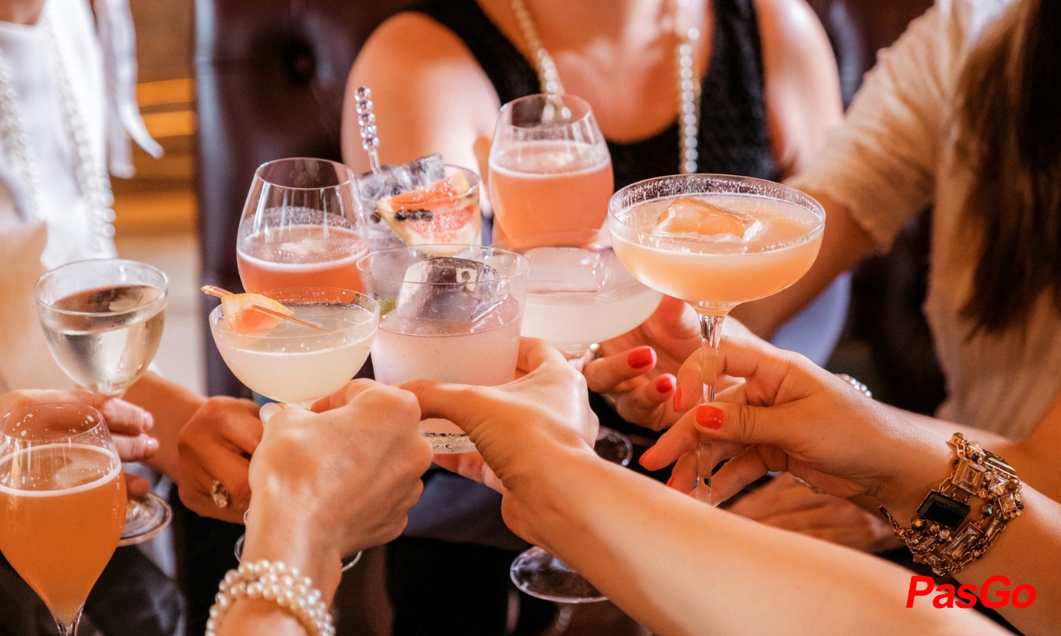 bar-hedonist-l7-west-lake-hanoi-5