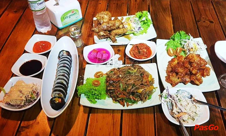 barbos-nha-hang-ga-han-quoc-le-thi-rieng-anh-slide-3