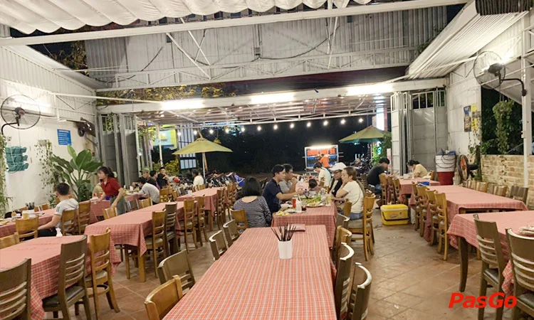 be-thui-bach-thao-luong-dinh-cua-12