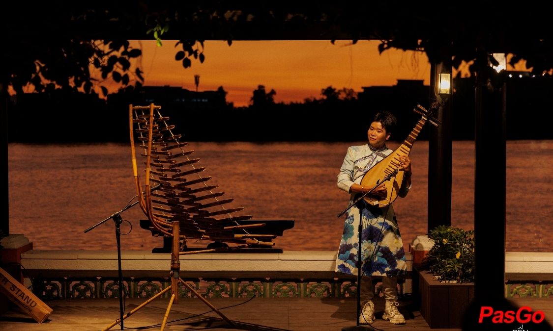 Nhà hàng Bến Thời Gian - 11
