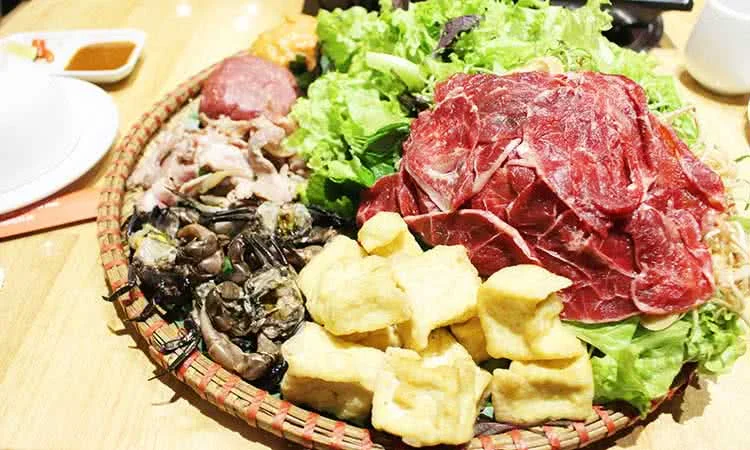 bo-to-cu-chi-83-tue-tinh-7