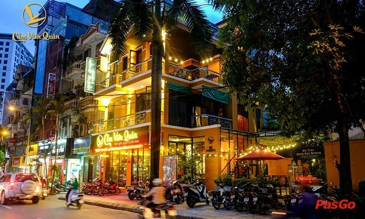 nha-hang-cam-vien-quan-hoang-ngan-11