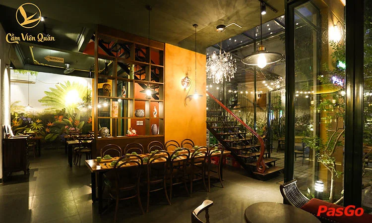 nha-hang-cam-vien-quan-hoang-ngan-12