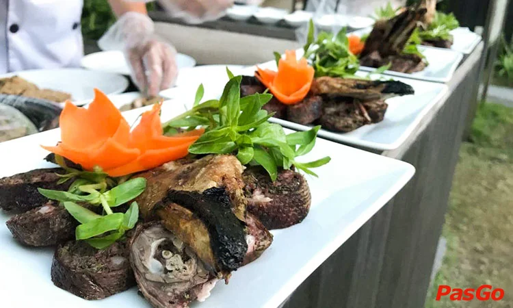 nha-hang-cam-vien-quan-nguyen-van-loc-6