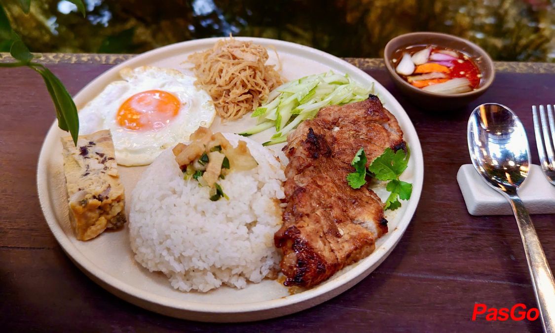 Chạm Bistro Garden - Mỹ Thái 13