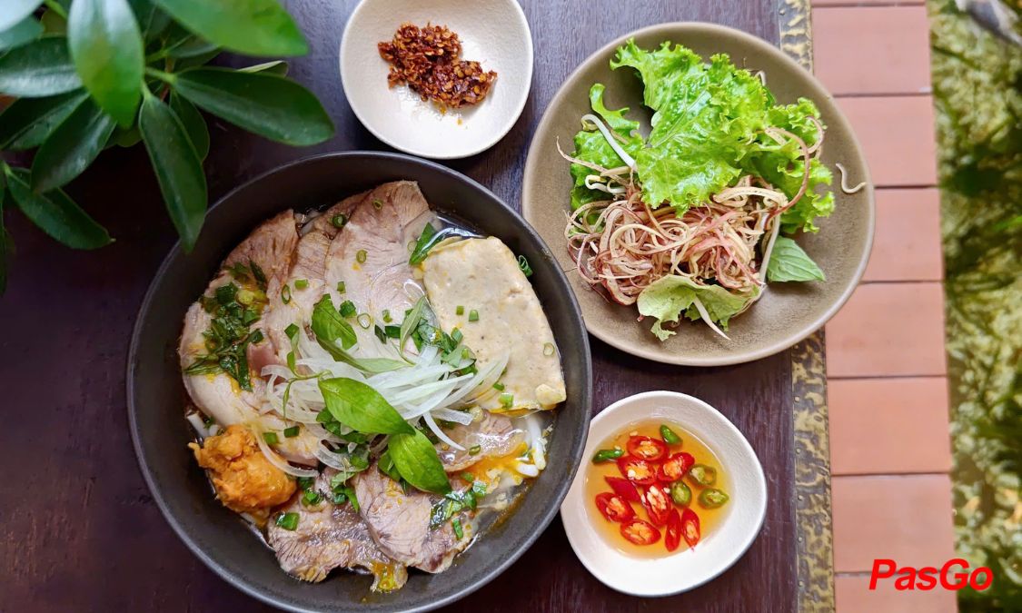 Chạm Bistro Garden - Phạm Thái Bường - 12