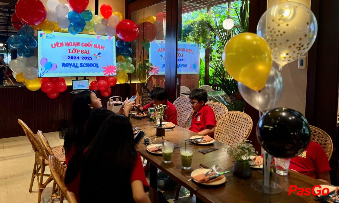 Chạm Bistro Garden - Phạm Thái Bường - 8