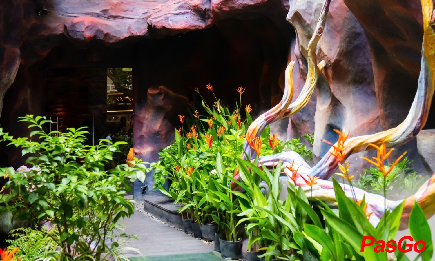 chay vị lai bùi thị xuân 3