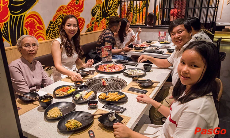 nha-hang-aka-house-van-hanh-mall-11