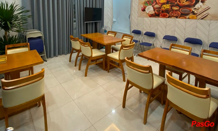 Nhà hàng Cơm Niêu Thiên Lý Nguyễn Thị Thập 12