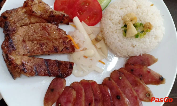 com-tam-que-nha-le-van-sy-2