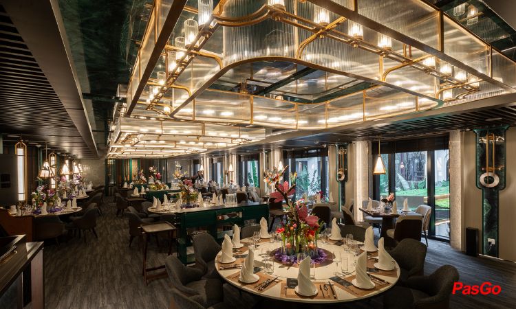 Crystal_Jade_Palace_ly-nam-de-slide-4