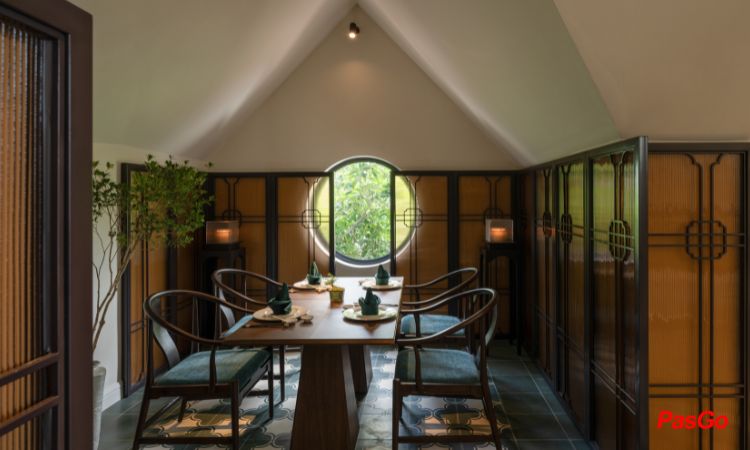 Crystal-Jade-Palace-xuan-thuy-slide-9