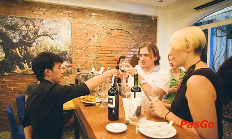 daluva-restaurant-bar-to-ngoc-van-11