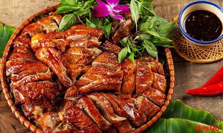 nha-hang-doc-quan-hoang-ngan-slide-11