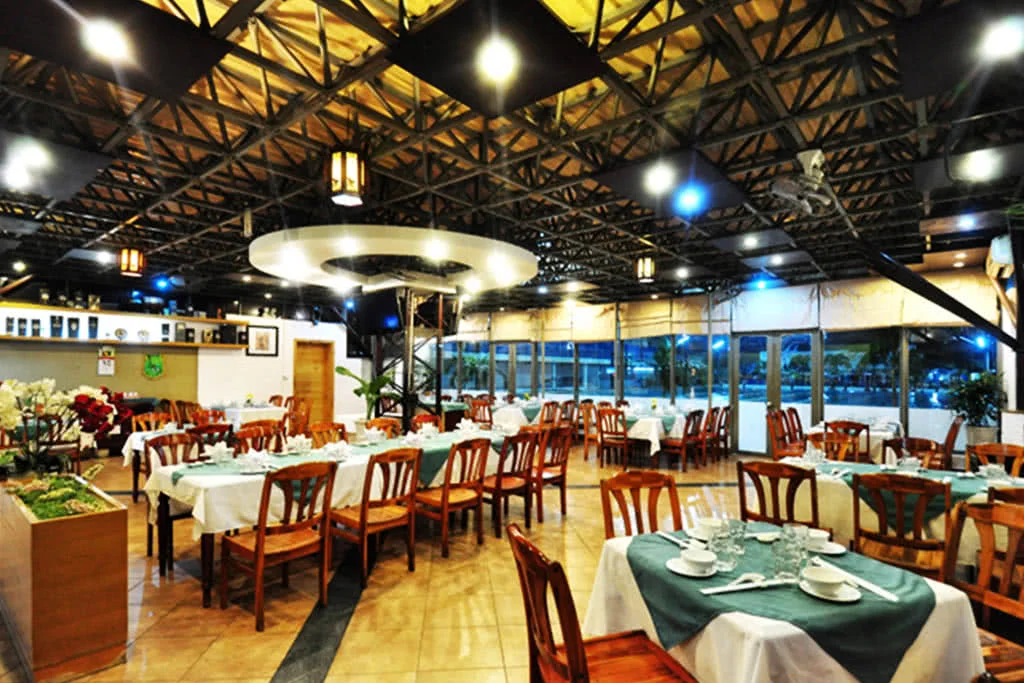 doi-xanh-2000-noi-tinh-yeu-thang-hoa-4