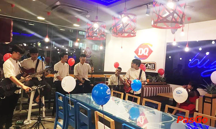 dq-grill-and-chill-phan-xich-long-slide-9