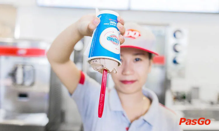 dq-grill-chill-estella-place-1