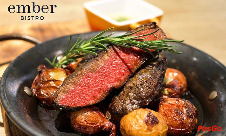 ember-bistro-saigon-centre-slide-5