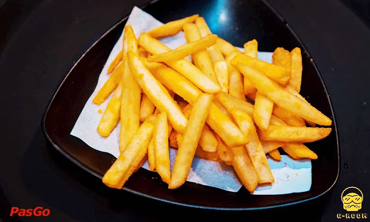 g-room-pub-&-coffee-le-van-sy-6