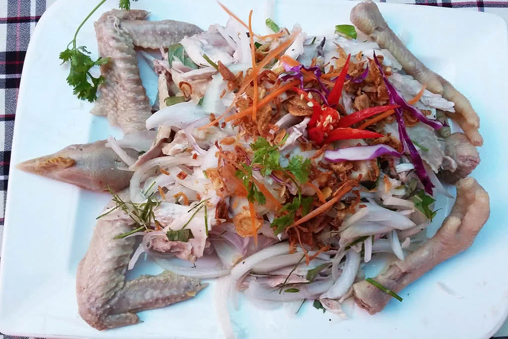 ga-vuon-thang-dau-am-thuc-dan-da-dong-que-8