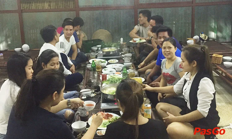 hai-nguyen-quan-ngo-553-giai-phong-12