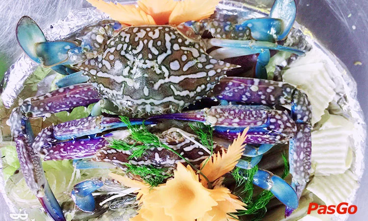 hai-nguyen-quan-ngo-553-giai-phong-8