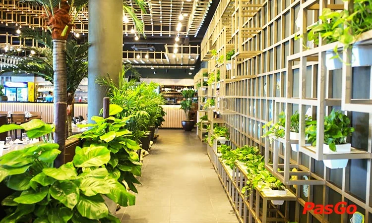 hai-san-pho-vo-nguyen-giap-anh-slide-12