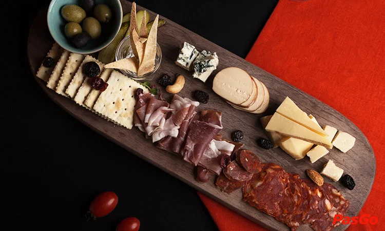 jigger-cocktail-&-wine-bar-nam-ngu-11