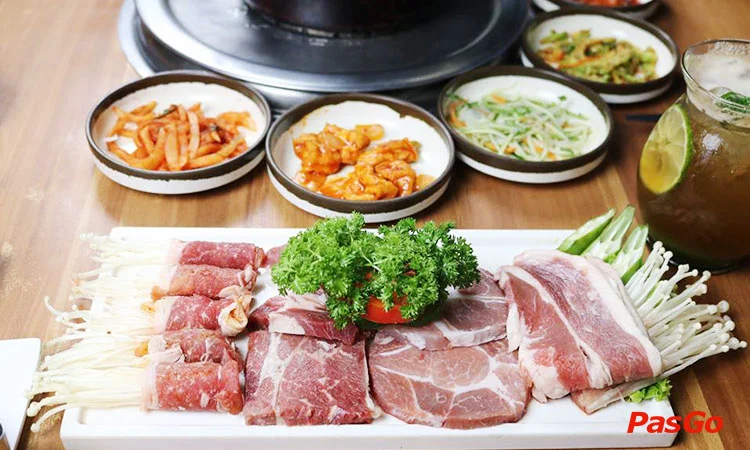 king-bbq-hoang-dao-thuy-anh-slide-3