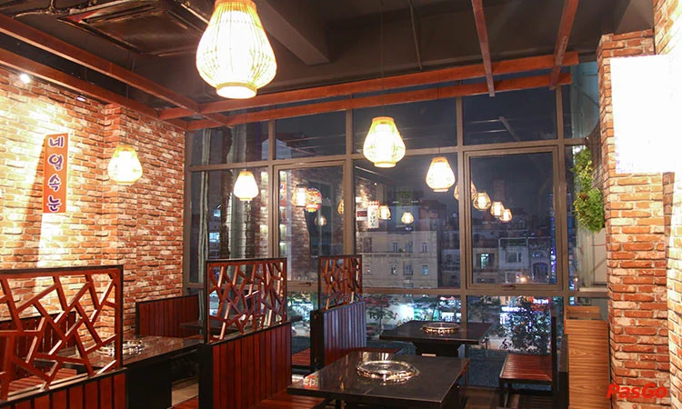 kstreet-thuong-dinh-slide-11