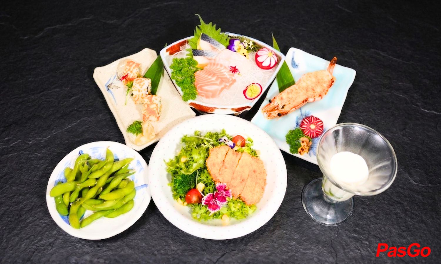 Lá Phong Sushi House 6