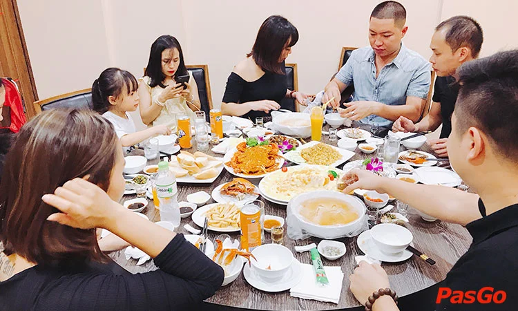 lao-gia-quan-xuan-la-12