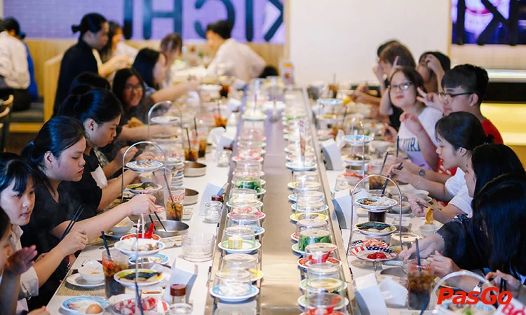 lau-bang-chuyen-kichi-kichi-nguyen-tuan-10