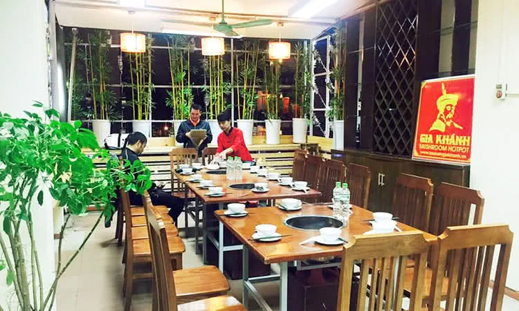 lau-nam-gia-khanh-vu-pham-ham-lau-ngon-nam-quy-11