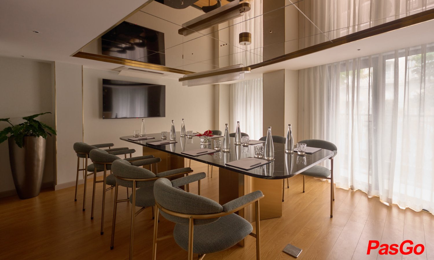 Link Bistro Cafe Bà Triệu 5