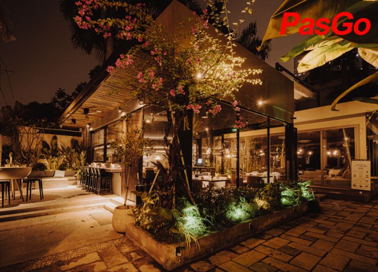 livannah_sips_bites_side_6