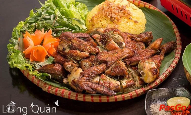 long-quan-pho-duc-chinh-2