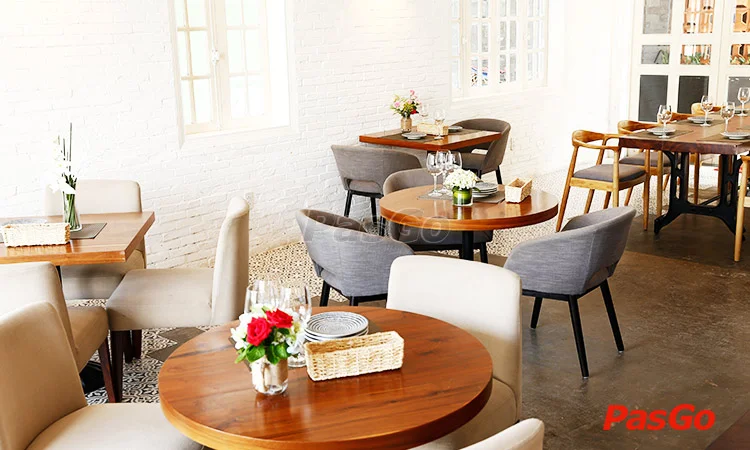 Magnolia-Garden-Fusion-Japanese-Dining-and-Cafe-12