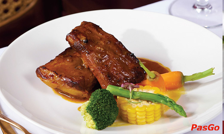 Nhà hàng Maison Mận-Đỏ Restaurant Trần Nhật Duật Ẩm thực Á Âu đặc sắc 5