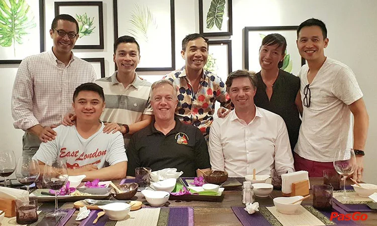 mays-urban-thai-dine-nguyen-u-di-quan-2-11