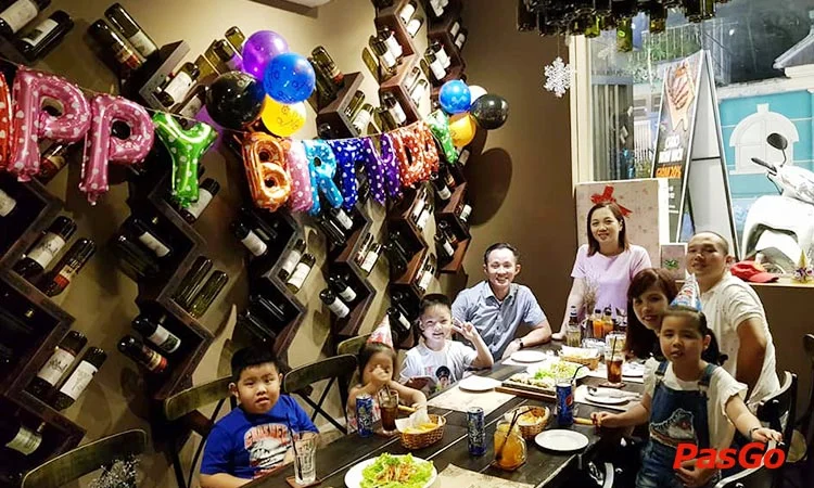 mrox-steak-house-nguyen-van-dau-slide-12