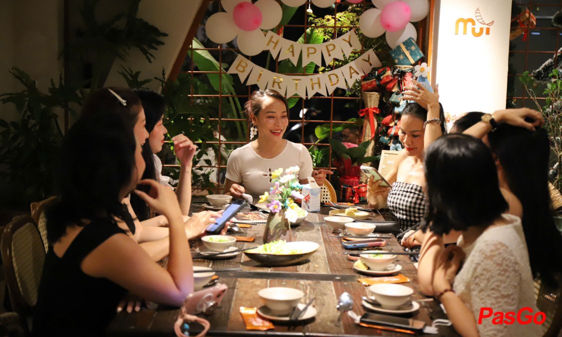 Mùi Kitchen & Café 2