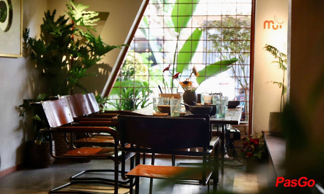 Mùi Kitchen & Café 6