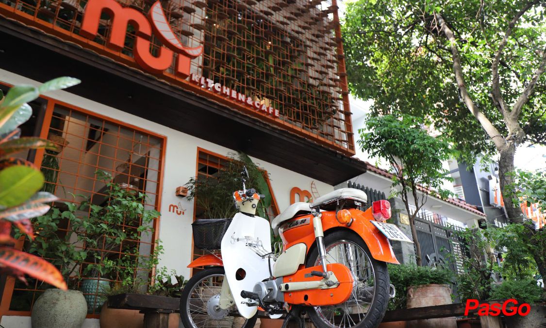 Mùi Kitchen & Café 9